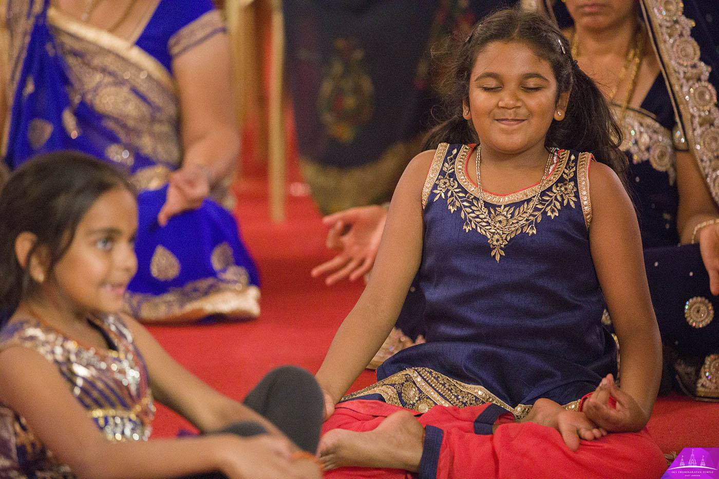 ©1987-2017 SKS Swaminarayan Temple East London